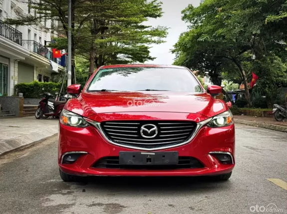 Mazda 6 2.0L Luxury 2020 - Đỏ đẹp xuất sắc