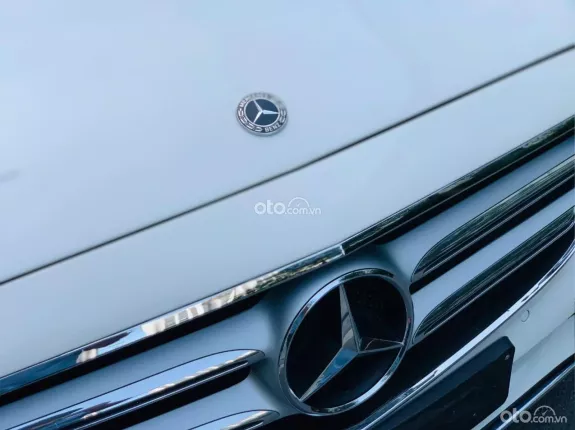 Mercedes-Benz E250 2023 - Giá vô cùng hợp lí, full lịch sử hãng