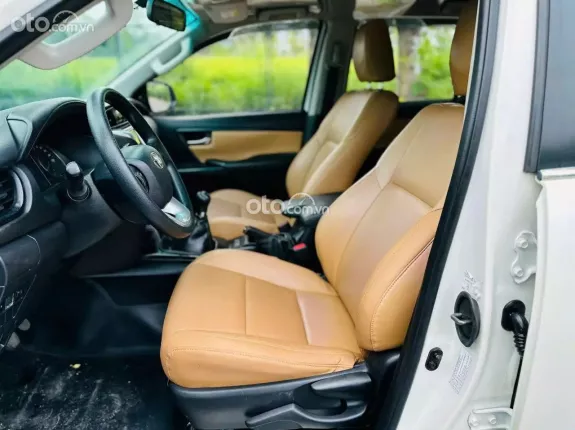 Toyota Fortuner 2017 - Xe gia đình lý tưởng, lốp mới, chất lượng đảm bảo