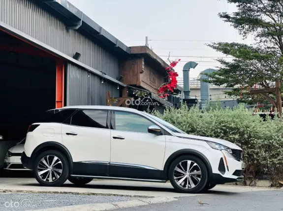 Peugeot 3008 GT 2022 - Giá 875 tr