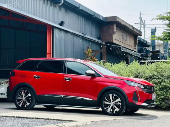 Peugeot 5008 GT 2022 - Giá 899tr