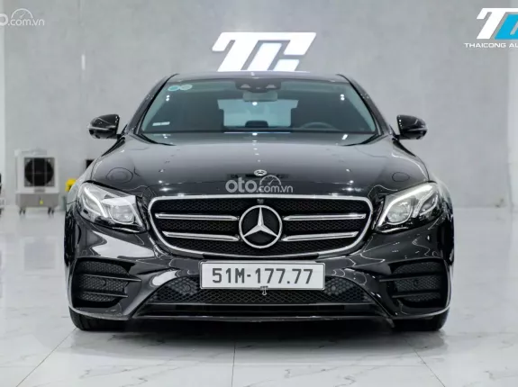 Mercedes-Benz E300 AMG 2019 - MERCEDES-BENZ E300 AMG 2019