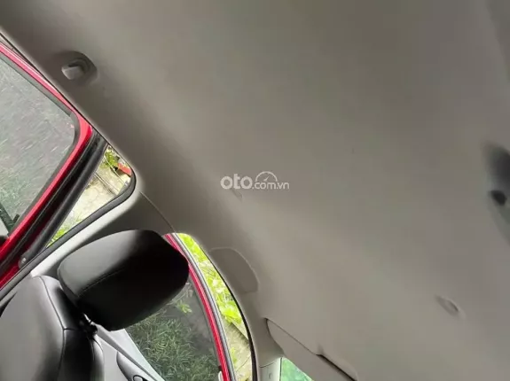 VinFast Fadil Cao cấp 2020 - 1.4 AT. Máy số keo chỉ ziin Nội ngoại thất rất mới. Màn hình, cam lùi đủ. Lốp theo xe còn ngu