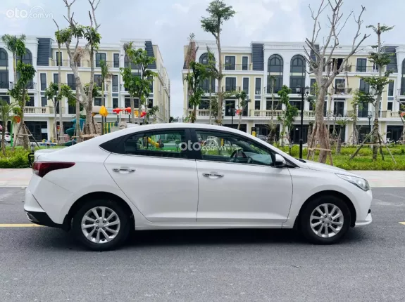 Hyundai Accent 1.4 AT 2022 - 1 chủ từ mới giá hợp lí, chi tiết vui lòng gọi số điện thoại