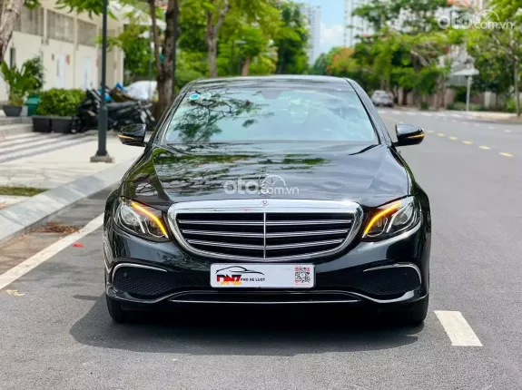 Mercedes-Benz E200 2019 - ĐEN NÂU SIÊU ĐẸP - GIÁ TỐT