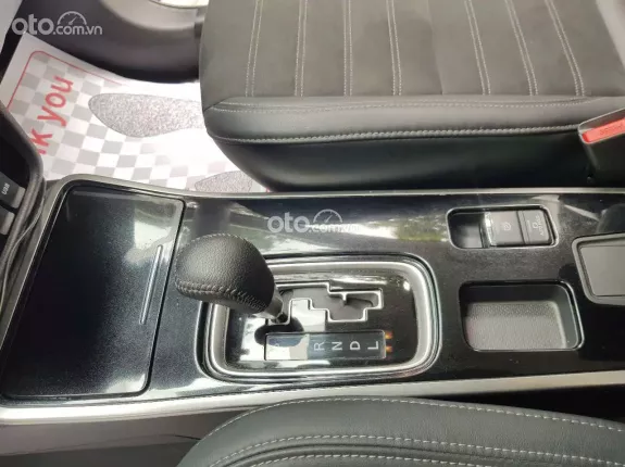 Mitsubishi Outlander 2.0 CVT 2023 - MITSUBISHI OUTLANDER 2.0 AT sản xuất 2023. Xe tư nhân chính chủ