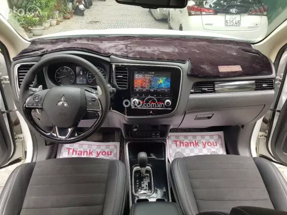 Mitsubishi Outlander 2.0 CVT 2023 - MITSUBISHI OUTLANDER 2.0 AT sản xuất 2023. Xe tư nhân chính chủ