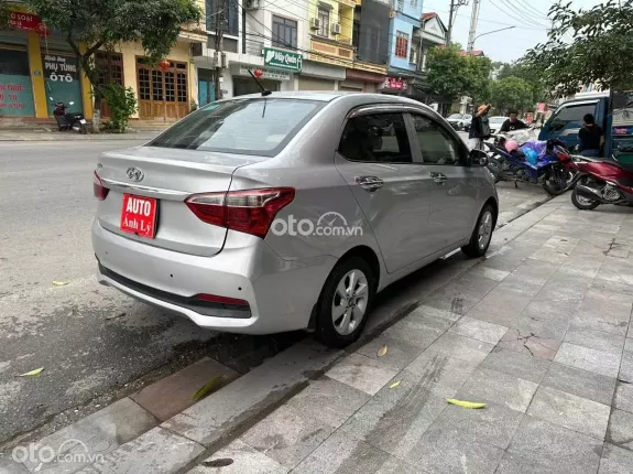 Hyundai Grand i10 Sedan 1.2 MT 2018 - Sedan 5 chỗ giá rẻ, máy số ngon, thân vỏ chắc chắn