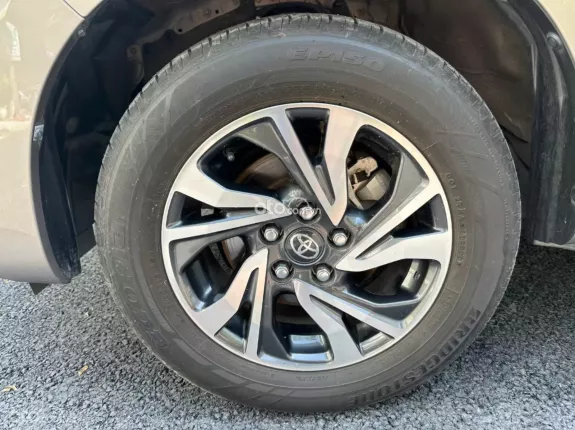 Toyota Innova 2.0E 2021 - Xe gia đình