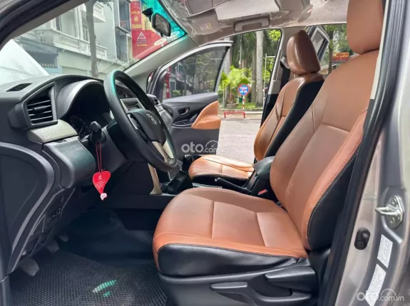 Toyota Innova 2.0E 2018 - MPV bền bỉ, tiết kiệm nhiên liệu