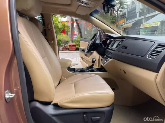 Kia Sedona 3.3 GATH 2019 - Máy xăng bản full