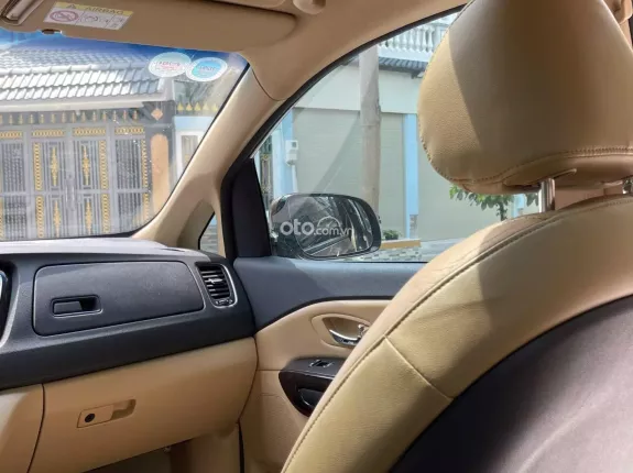 Kia Sedona 3.3 GATH 2019 - Máy xăng bản full