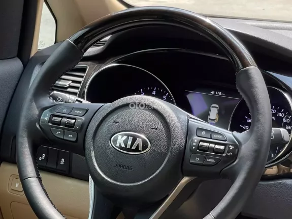 Kia Sedona 3.3 GATH 2019 - Máy xăng bản full