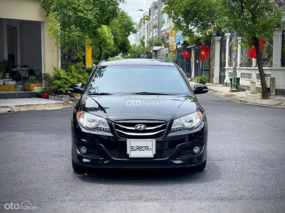 Hyundai Avante 1.6 AT 2012 - Full Đồ chơi
