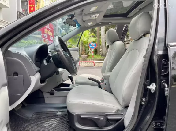 Hyundai Avante 1.6 AT 2012 - Full Đồ chơi