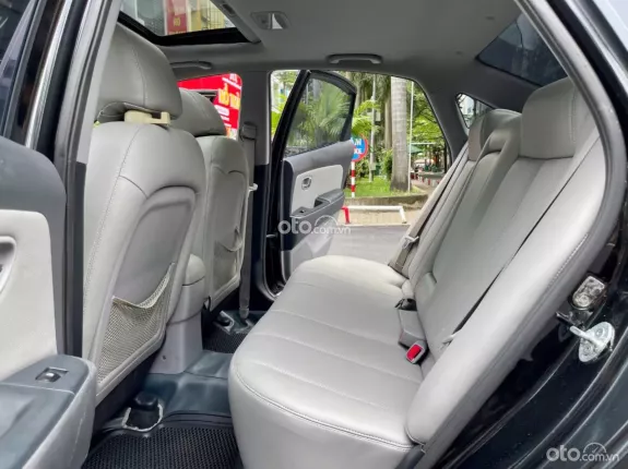 Hyundai Avante 1.6 AT 2012 - Full Đồ chơi