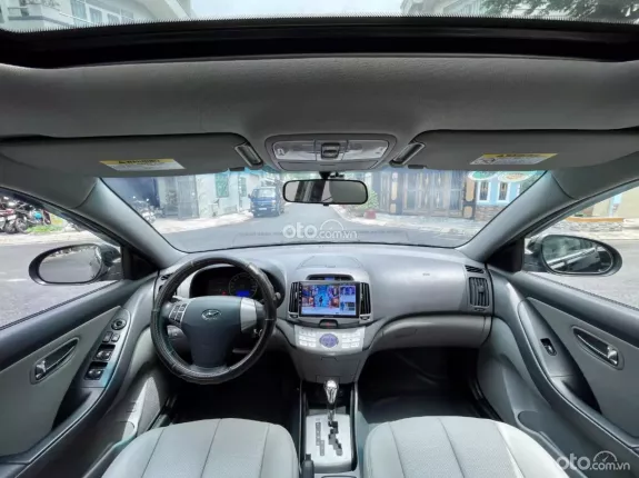 Hyundai Avante 1.6 AT 2012 - Full Đồ chơi