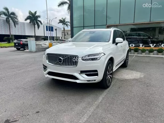 Volvo XC90 B6 AWD Ultimate 2022 - Giá tốt tháng 6 - đầy đủ lịch sử bảo hành chính hãng
