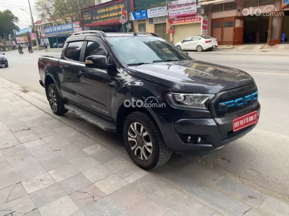 Ford Ranger Wildtrak 3.2 4x4 AT 2017 - Bán tải chất lượng cao, kiểu dáng thể thao