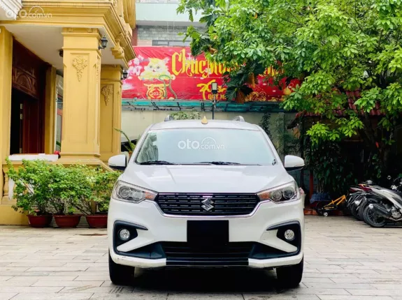 Suzuki Ertiga 1.5L Sport AT 2021 - MPV tiết kiệm nhiên liệu màu trắng