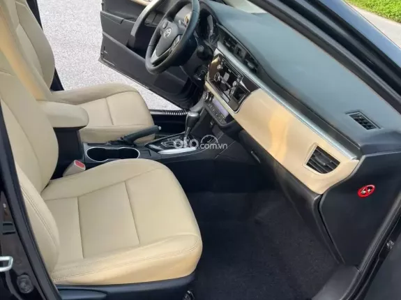 Toyota Corolla Altis 1.8 G 2014 - AT phom mới. Xe chất, máy số keo chỉ zin. Nội ngoại thất đẹp nguyên bản. Hồ sơ cầm tay