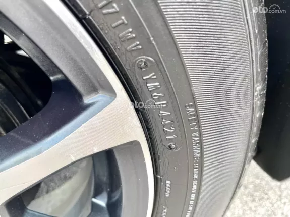 Suzuki XL7 1.5L 2021 - Bán xe Suzuki XL7 1.5 AT sản xuất năm 2021 số tự động, nhập khẩu, màu cam, tên tư nhân