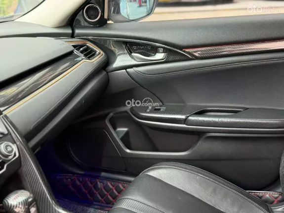 Honda Civic 1.8 E 2018 - Odo 11 vạn