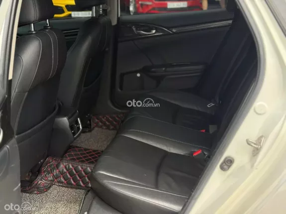 Honda Civic 1.8 E 2018 - Odo 11 vạn