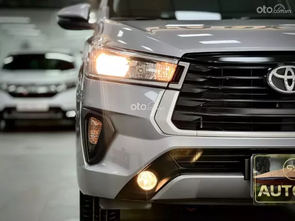 Toyota Innova 2.0E 2022 - MPV tiết kiệm nhiên liệu với thiết kế hiện đại