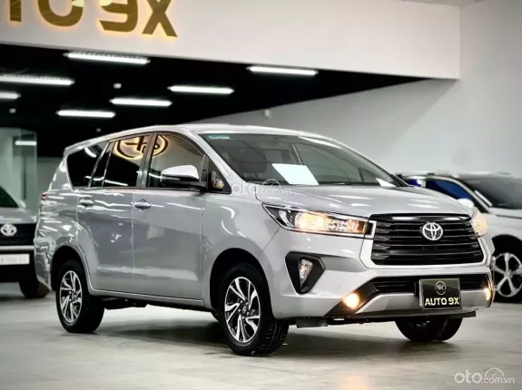 Toyota Innova 2.0E 2022 - MPV tiết kiệm nhiên liệu với thiết kế hiện đại