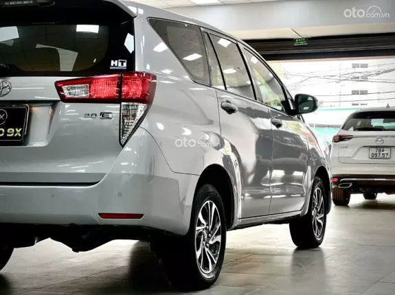 Toyota Innova 2.0E 2022 - MPV tiết kiệm nhiên liệu với thiết kế hiện đại