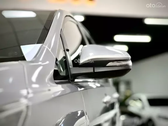 Toyota Innova 2.0E 2022 - MPV tiết kiệm nhiên liệu với thiết kế hiện đại