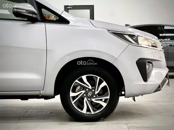 Toyota Innova 2.0E 2022 - MPV tiết kiệm nhiên liệu với thiết kế hiện đại