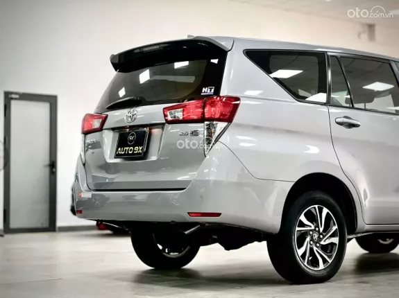 Toyota Innova 2.0E 2022 - MPV tiết kiệm nhiên liệu với thiết kế hiện đại