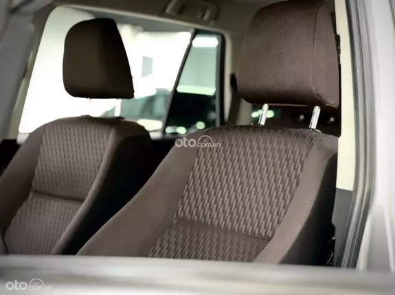 Toyota Innova 2.0E 2022 - MPV tiết kiệm nhiên liệu với thiết kế hiện đại