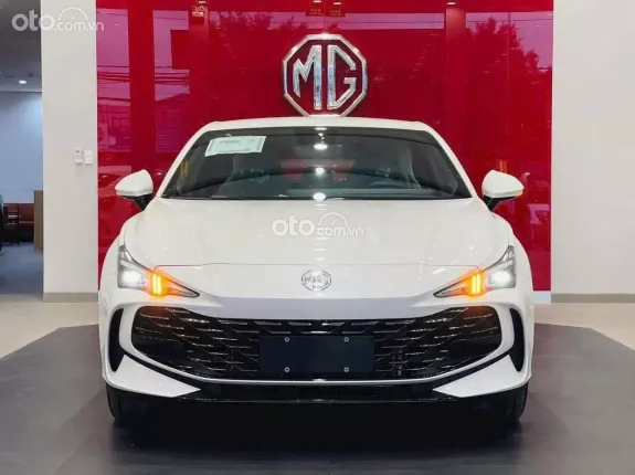 MG 5 1.5L Luxury 2024 - Tặng Film cách nhiệt và Camera hành trình