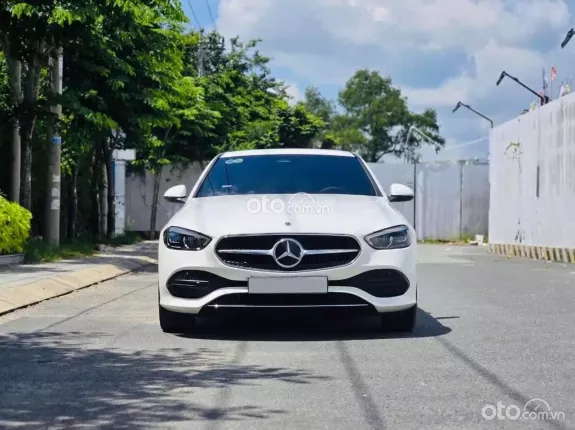 Mercedes-Benz C200 Avantgarde Plus 2022 - Trắng Nâu