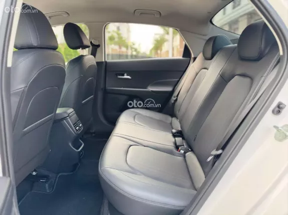 Hyundai Accent 1.5 AT đặc biệt 2024 - Xe đẹp chạy ít