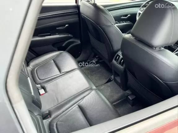 Hyundai Tucson 2.0 Tiêu chuẩn 2021 - Form mới 2022 siêu đẹp