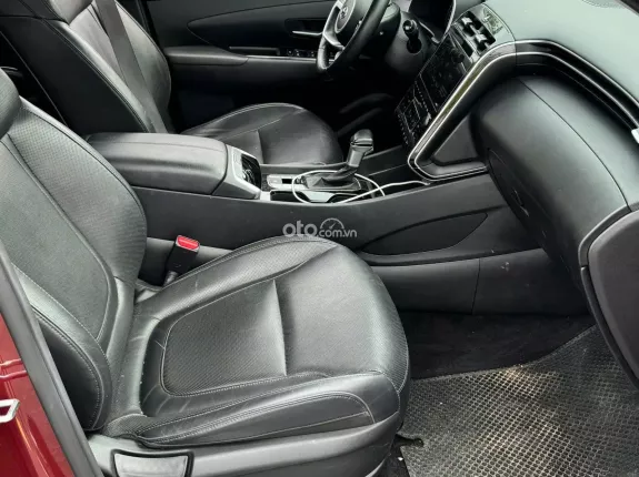 Hyundai Tucson 2.0 Tiêu chuẩn 2021 - Form mới 2022 siêu đẹp