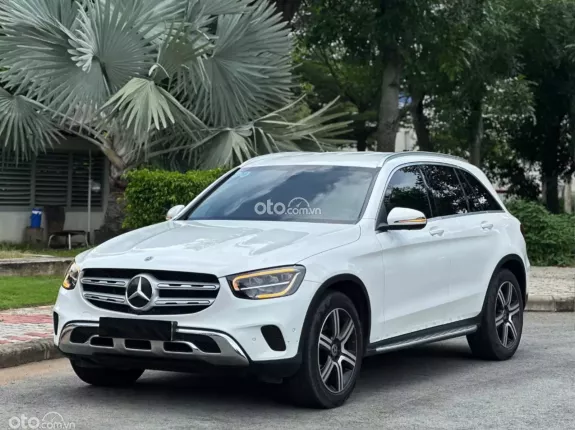 Mercedes-Benz GLC 200 4Matic 2021 - Xe lướt đẹp vận hành ổn định