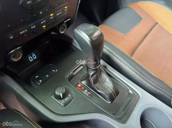 Ford Ranger Wildtrak 3.2 4x4 AT 2017 - Cần bán xe bán tải 1 chủ, giá tốt