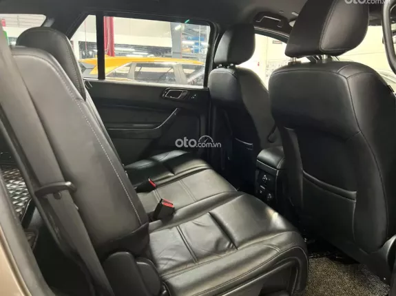 Ford Everest 2.0L ST5 6AT 2WD Titanium 2018 - Xe địa hình mạnh mẽ, phù hợp mọi cung đường