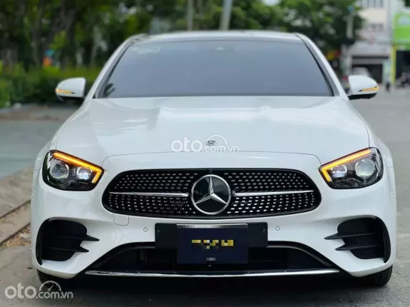 Mercedes-Benz E300 AMG 2021 - BAO ĐẬU BANK 70-90% (Ib Zalo tư vấn trực tiếp 24/7)
