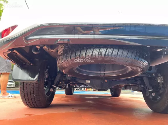 Toyota Fortuner 2.4 AT 4x2 Legender 2024 - Toyota Fortuner Legender 2.4L 4x2 AT 2024