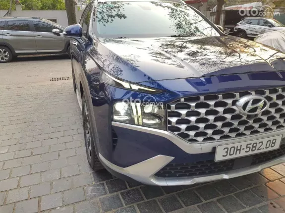 Hyundai Santa Fe 2.5 Xăng Cao cấp 2022 - Hyundai Santafe bản 2.5AT HAI CẦU sản xuất năm 2022 xe tư nhân một chủ