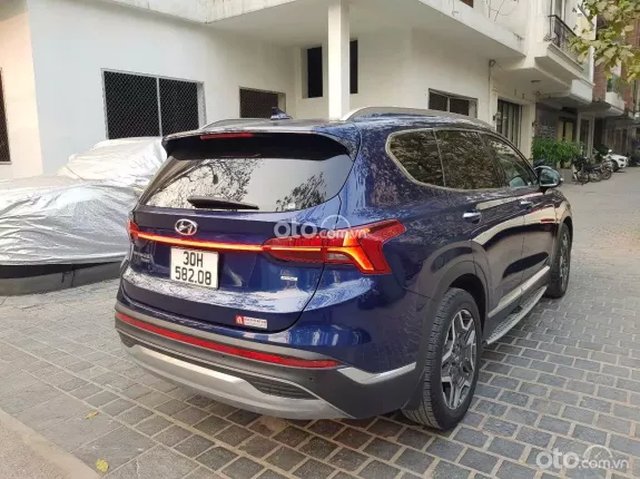 Hyundai Santa Fe 2.5 Xăng Cao cấp 2022 - Hyundai Santafe bản 2.5AT HAI CẦU sản xuất năm 2022 xe tư nhân một chủ