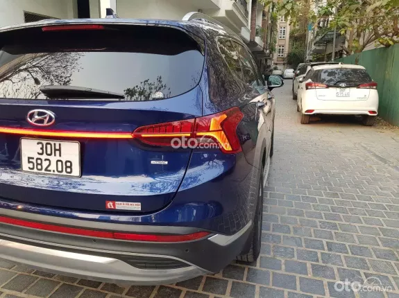Hyundai Santa Fe 2.5 Xăng Cao cấp 2022 - Hyundai Santafe bản 2.5AT HAI CẦU sản xuất năm 2022 xe tư nhân một chủ