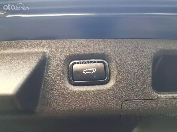 Hyundai Santa Fe 2.5 Xăng Cao cấp 2022 - Hyundai Santafe bản 2.5AT HAI CẦU sản xuất năm 2022 xe tư nhân một chủ