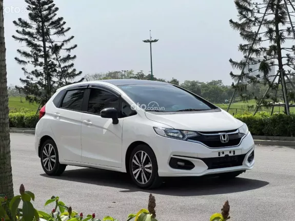 Honda Jazz VX 2019 - Honda Jazz VX 2019